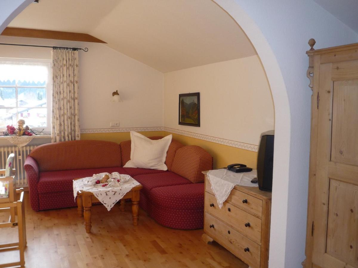 Gästehaus Alpin Oberstdorf Zimmer foto