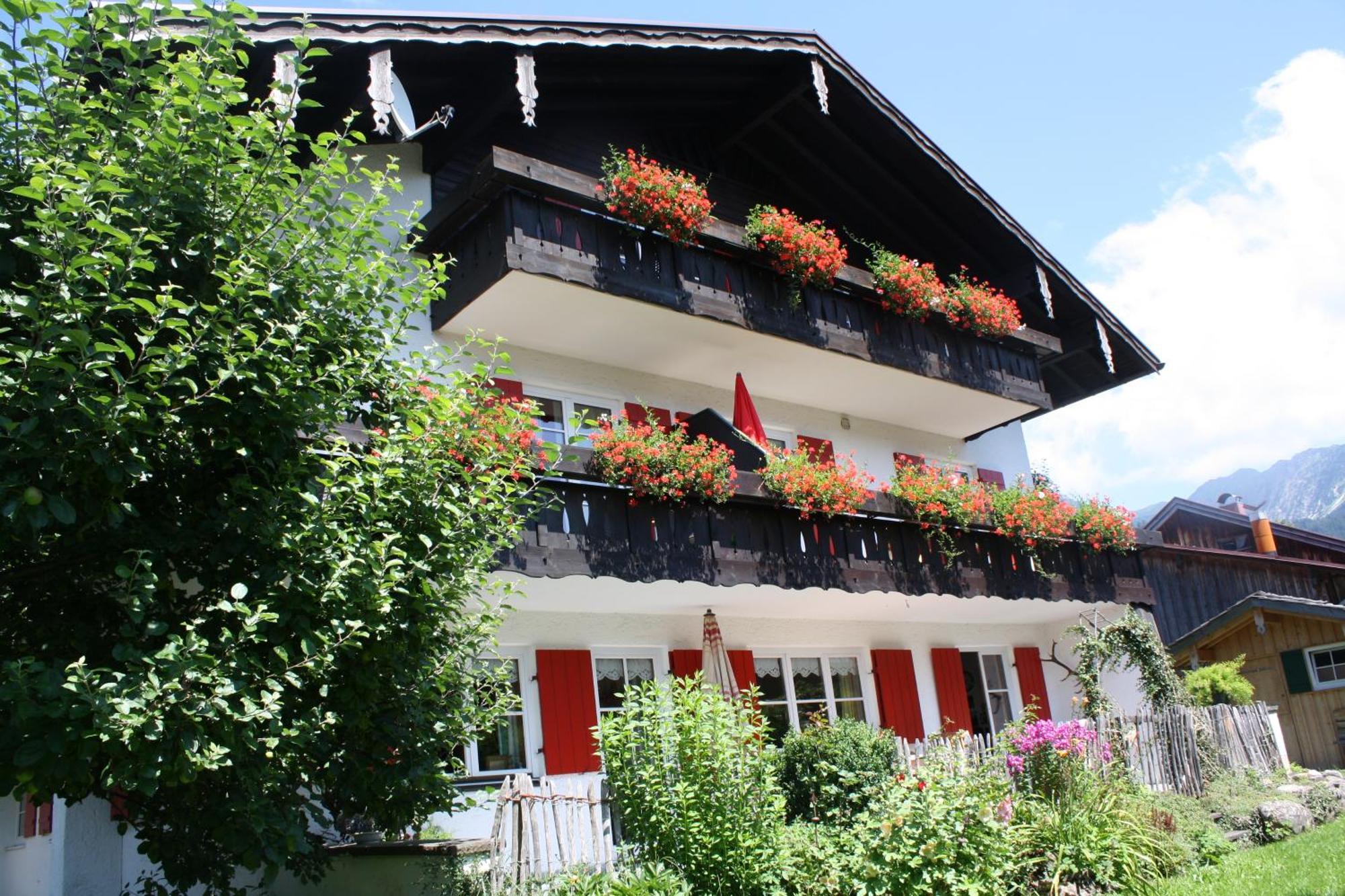Gästehaus Alpin Oberstdorf Exterior foto
